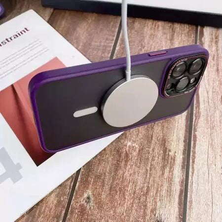 Luxury Stealth Case para iPhone 12 ao 15 | Com Magsafe e Lens Protection - Frete Grátis!